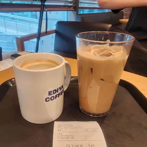 이디야커피 사진