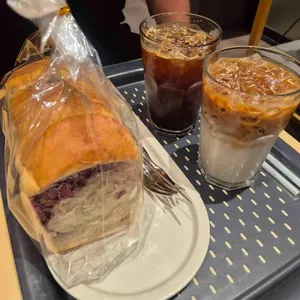 인얼스 대표 사진