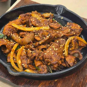 부산에뜬고등어 사진