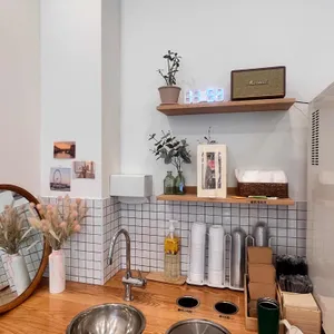 커피에 진심 로스터스 대표 사진