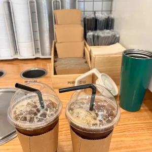 커피에 진심 로스터스 사진 1