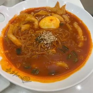 여우애김밥 사진