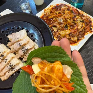 불낙지양보쌈군 사진
