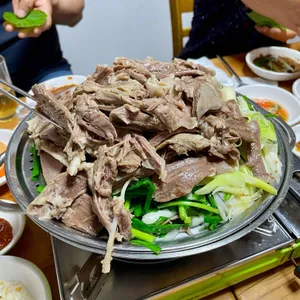 통정흑염소 사진
