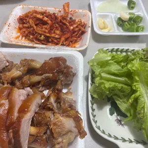 방화동최고족발 사진 2