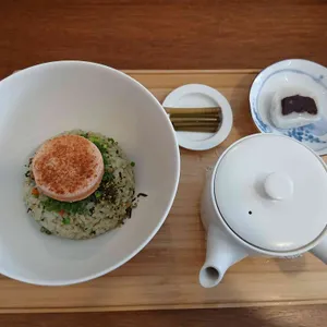 동경아우라 사진