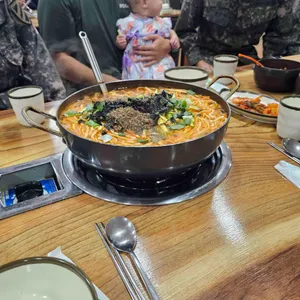 고향얼큰이해물칼국수 사진 1