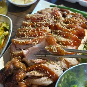 대흥왕족발 사진