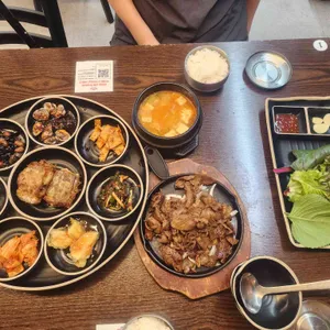 홍은이식당 사진 2