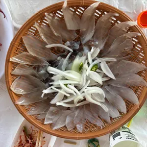 동명항오징어난전 사진