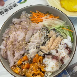 영진횟집 사진 1