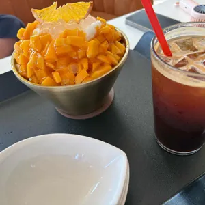 카페 모던 대표 사진