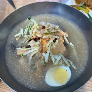 오라고 칡냉면 대표 사진