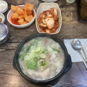 탑골순대국 사진