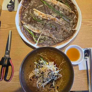 남태령 봉평메밀막국수 직영점 사진 2