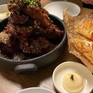 엣헴 사진 2