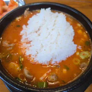 강창구찹쌀진순대 사진