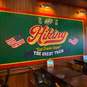 하이킹 대표 사진