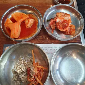방파제칼제비 사진
