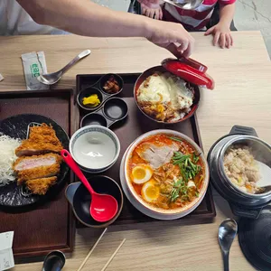 규규돈카츠 사진