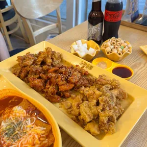 노랑통닭 사진
