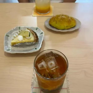 타티 사진