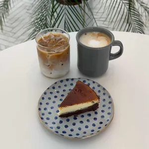 OUR in us 리뷰 사진