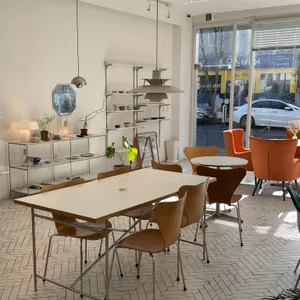 OUR in us 리뷰 사진