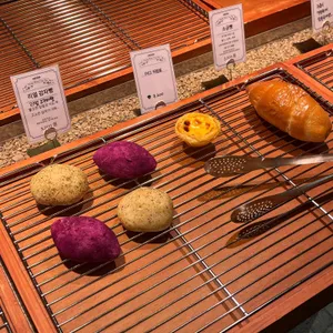 카페 차 사진 1