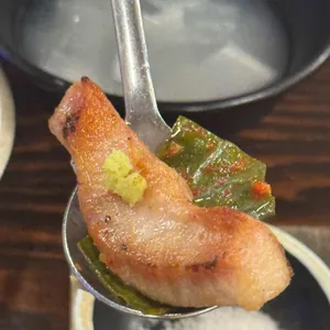 천호돈 사진