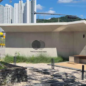 투닷츠 로스터즈 대표 사진