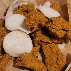 쌀통닭 사진 2
