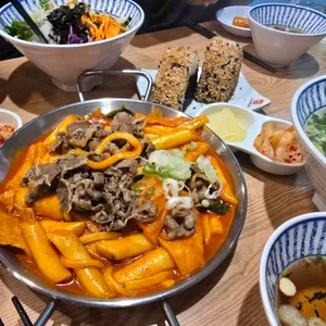 오니기리와이규동 사진 1