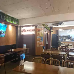 뫼비우스 카페 리뷰 사진