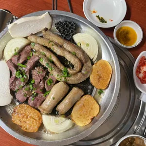 원조한우곱창돼지촌 사진