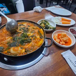 창석원조닭알탕 사진 2