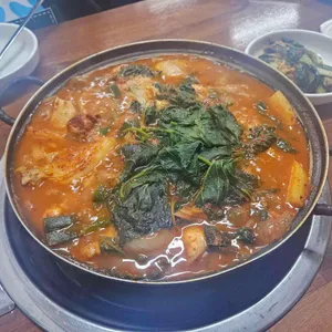 창석원조닭알탕 사진