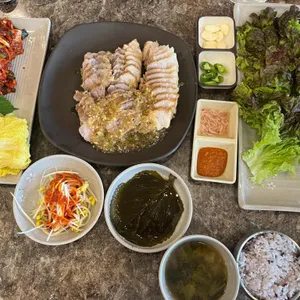 대덕골보쌈칼국수 사진 2