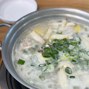 한울 닭한마리칼국수 대표 사진