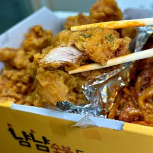 냠냠숯불두마리치킨 사진