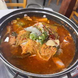 딴뚝통나무집식당 사진