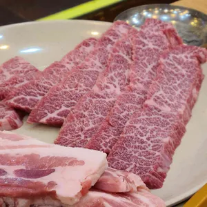 관악산참숯구이정육식당 대표 사진