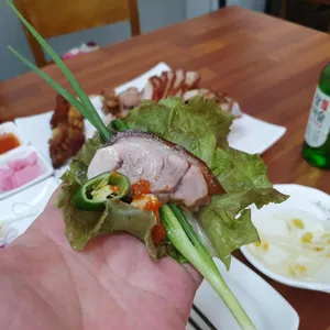 진흥왕족발 사진