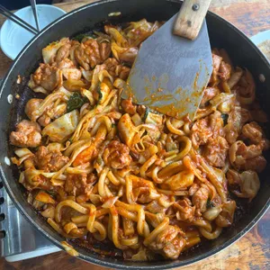 쇠터닭갈비 사진