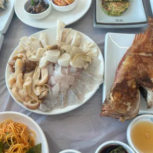 용화횟집 대표 사진