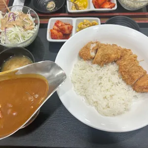 로얄수제돈까스 사진 2