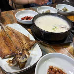 청보리보릿고개 사진