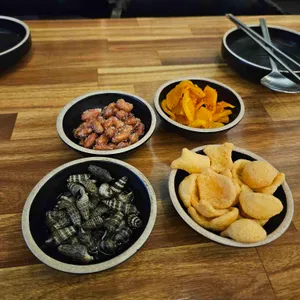 오빠뻘 대표 사진