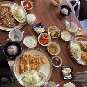 폴수제돈까스 사진