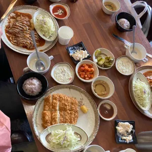 폴수제돈까스 사진
